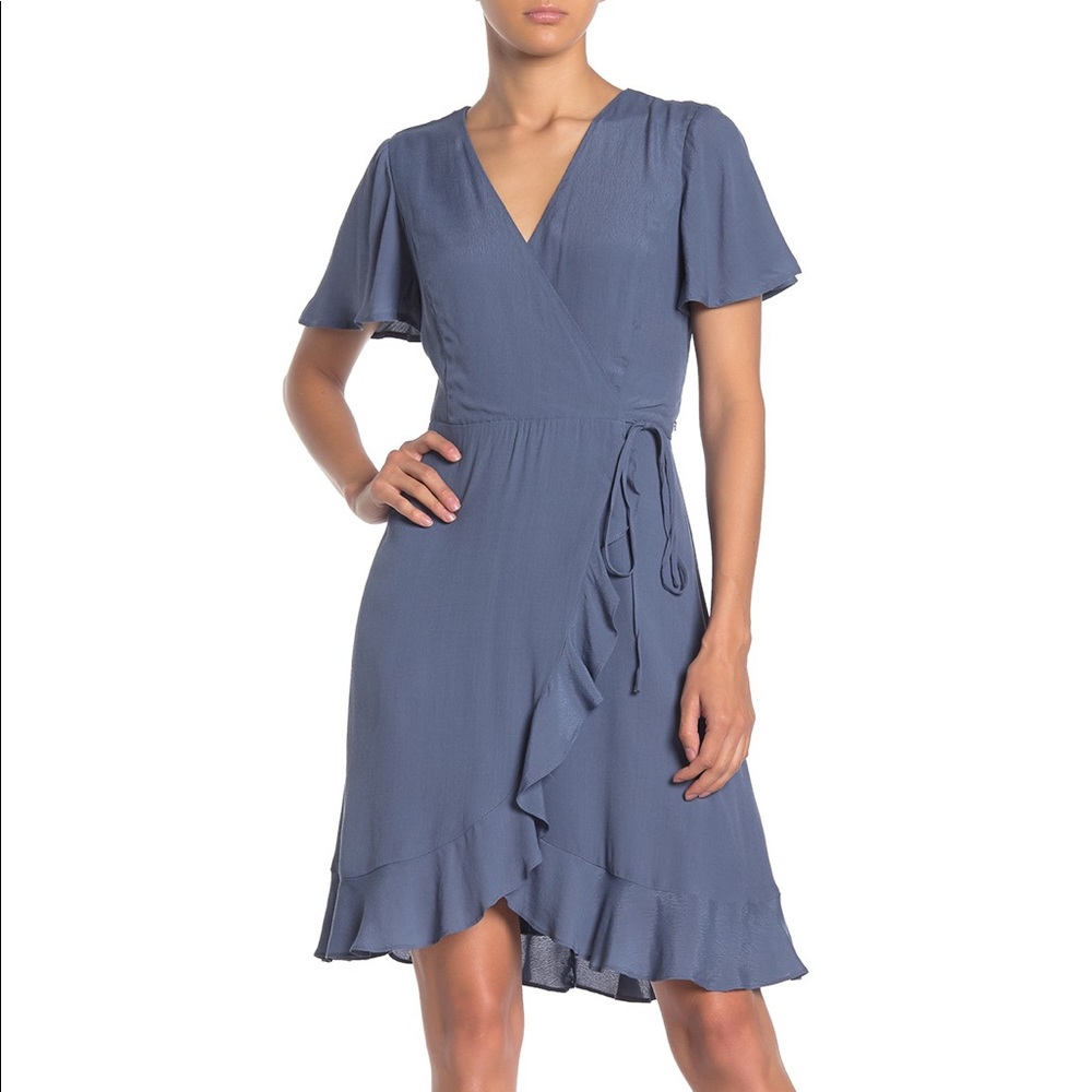 Blue short sleeve wrap dress